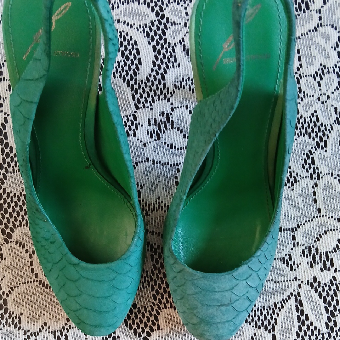 Brian Atwood Green Heels